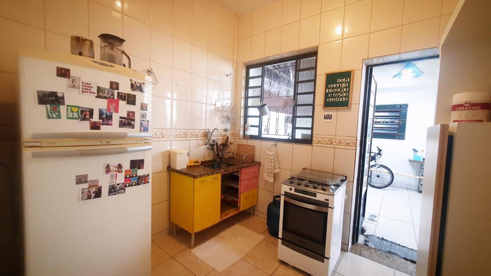 Quarto Casal Com Janela Casa Caramel Belo Horizonte Esterno foto